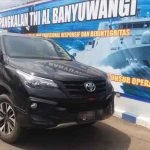 Mobil Fortuner Berpelat Dinas TNI Keluyuran di Banyuwangi