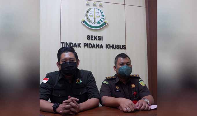 Hasil Audit Kerugian Negara Keluar Camat Duduksampean Mangkir dari Panggilan Penyidik 1 Hasil Audit Kerugian Negara Keluar Camat Duduksampean Mangkir dari Panggilan Penyidik