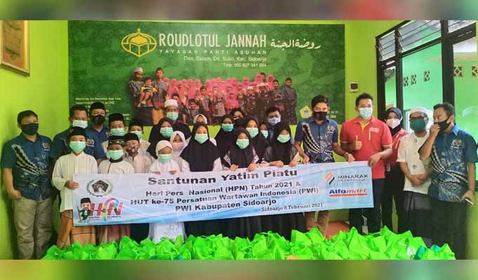 HPN 2021, PWI Sidoarjo Peduli Yatim