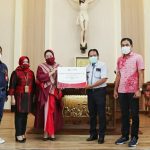 Bank Jatim Serahkan Bantuan CSR Sarana Prasarana Gereja di Madiun