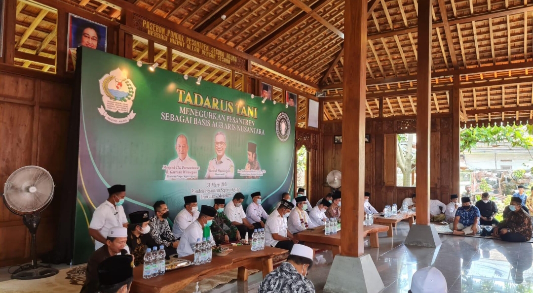 Agar Nasib Petani Makmur, Laskar Sholawat Nusantara Jatim Gelar Tadarus Tani