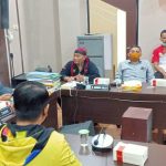 mengadu ke dprd pasuruan
