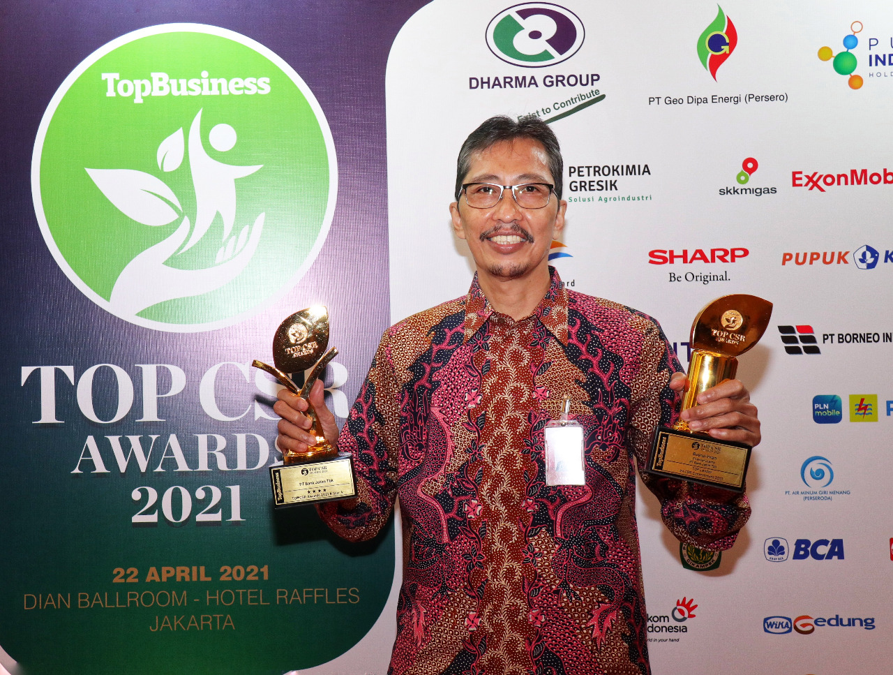 Bank Jatim Raih Dua Penghargaan pada TOP CSR Awards 2021