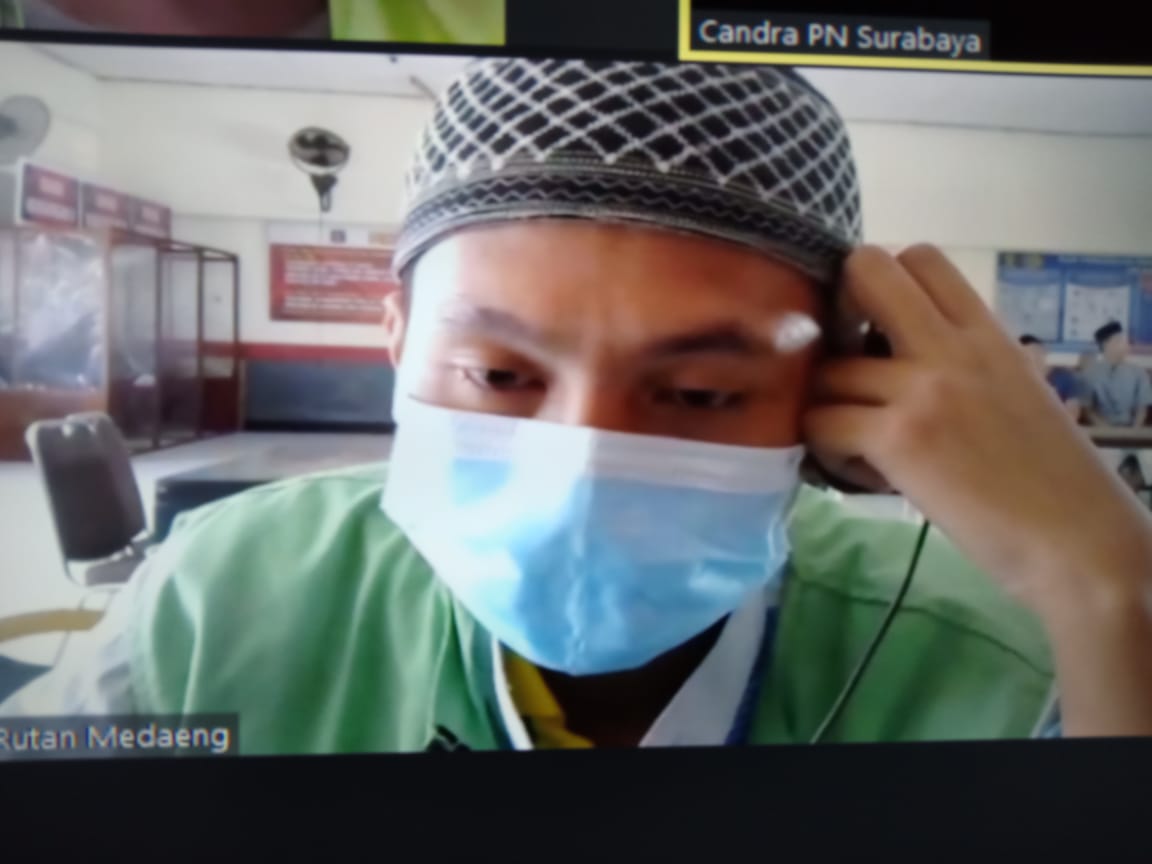 Kasus Salah Transfer BCA, Ardi Pratama Divonis 12 Bulan Penjara 1