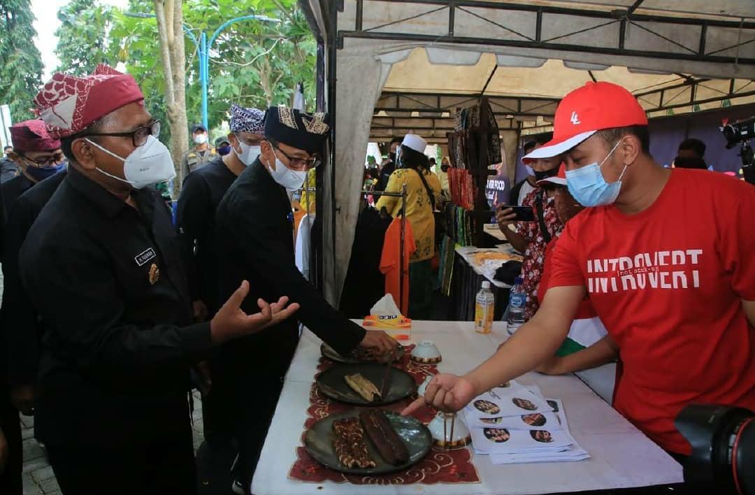 Oling River Food Festival, Sensasi Makan Sidat di Tepi Sungai 1