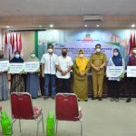 BP Jamsostek Bayar Klaim dan Beasiswa Bagi Ahli Waris Perangkat Desa