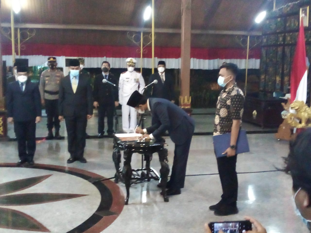 Bupati Bangkalan Mutasi 4 Pejabat Eselon II