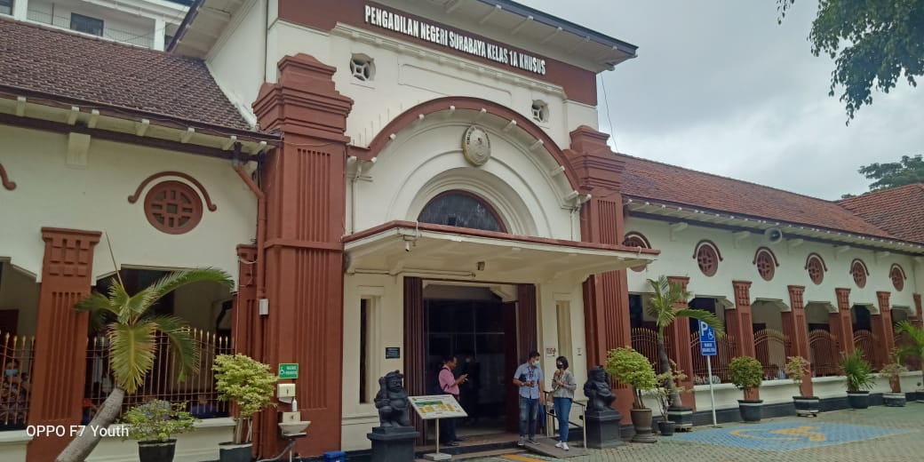 KPK OTT Hakim dan Panitera PN Surabaya