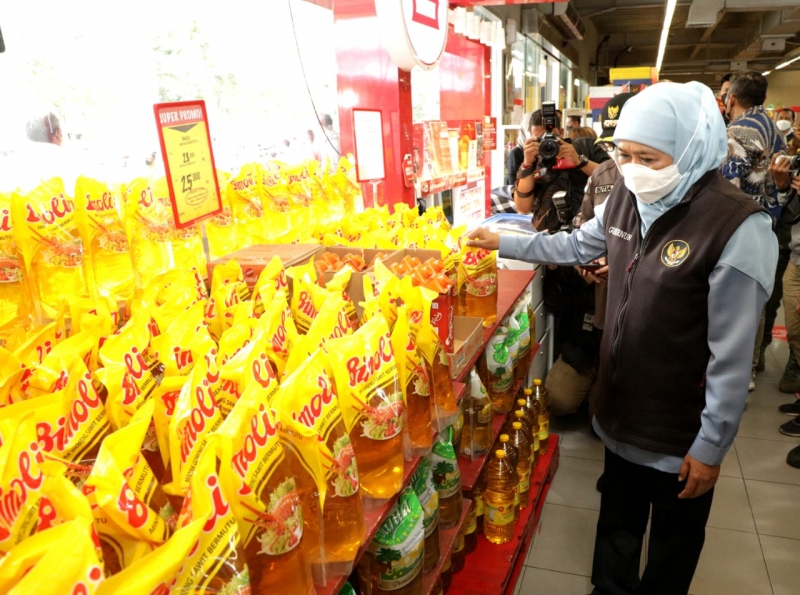Gubernur cek harga minyak goreng
