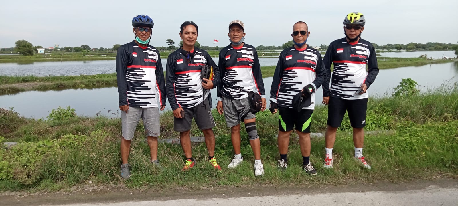 Gowes Jalur Pematang Tambak, Lebih Sehat dan Memacu Andrenalin 2