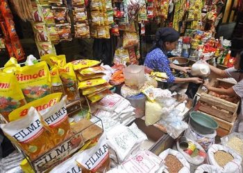 Ekonom Unair Ungkap Alasan Kenaikan Harga Jelang Lebaran