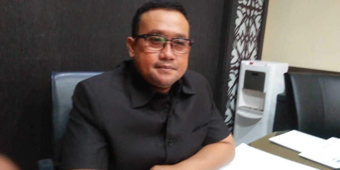 Fraksi Golkar Jatim Sayangkan Sekolah Tahan Ijazah Siswa 1 Ketua Fraksi Golkar DPRD Jatim Blegur Prijanggono