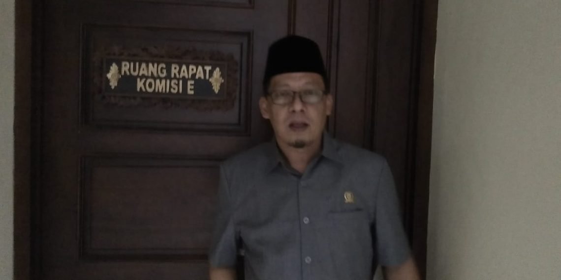 H.Suwandy Firdaus Anggota Komisi E DPRD Jatim Fraksi NasDem