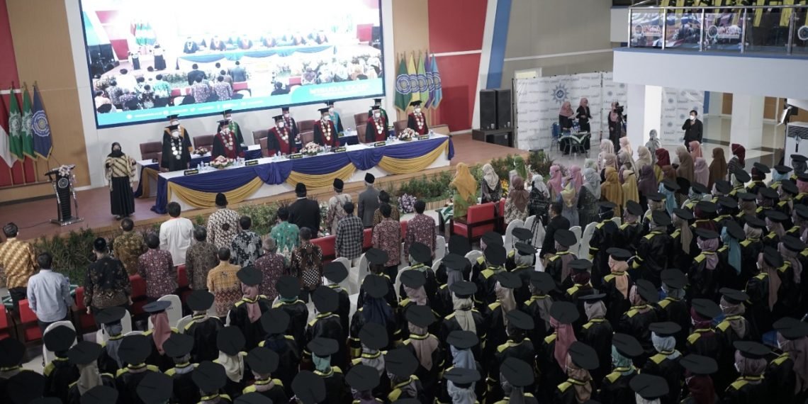 Universitas Muhammadiyah Sidoarjo (Umsida) menggelar wisuda ke-39, dengan mewisuda 750 wisudawan. dok