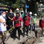 Eri Cahyadi Geram Lihat Kabel Fiber Optik di Saluran Box Culvert Semrawut IMG-20220719-WA0066