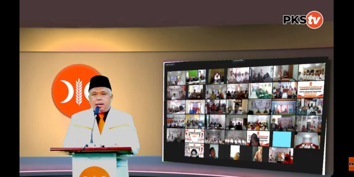 PKS Jatim Saat Melantik 367 Kader.