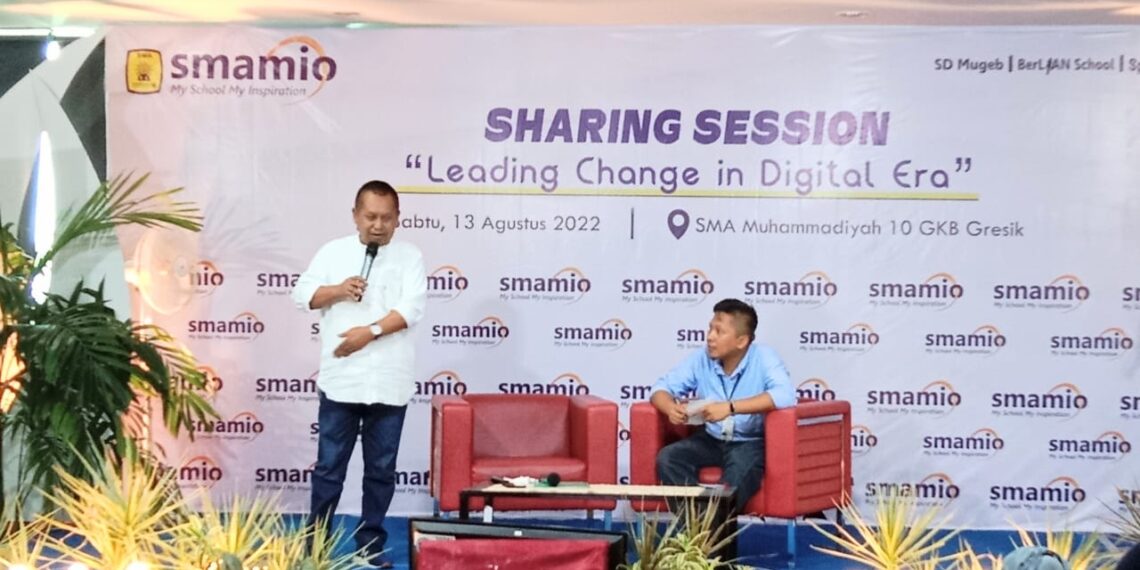 Ketua PWI Jatim di SMAMio