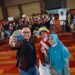 Deputi Kepala BI Jatim Bandoe Widiarto bersama ratusan komunitas PKK di 11 Kecamatan se Surabaya saat edukasi Cinta, Bangga dan Paham (CBP) Rupiah di Dyandra Convention Center, Minggu (2/10/2022). (ist)