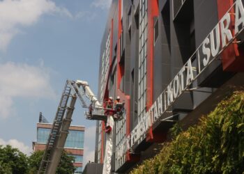 Pemkot Surabaya Tambah Pos Pemadam di Balas Klumprik