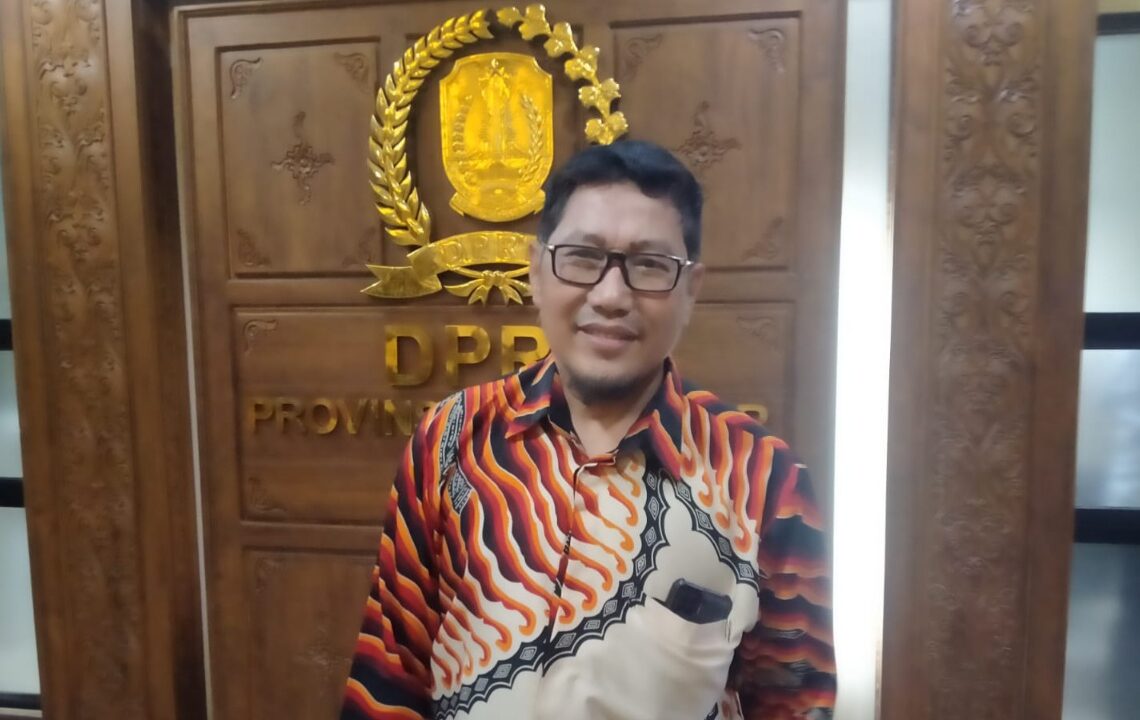 Anggota Komisi C DPRD Jatim H.Khulaim Junaidi