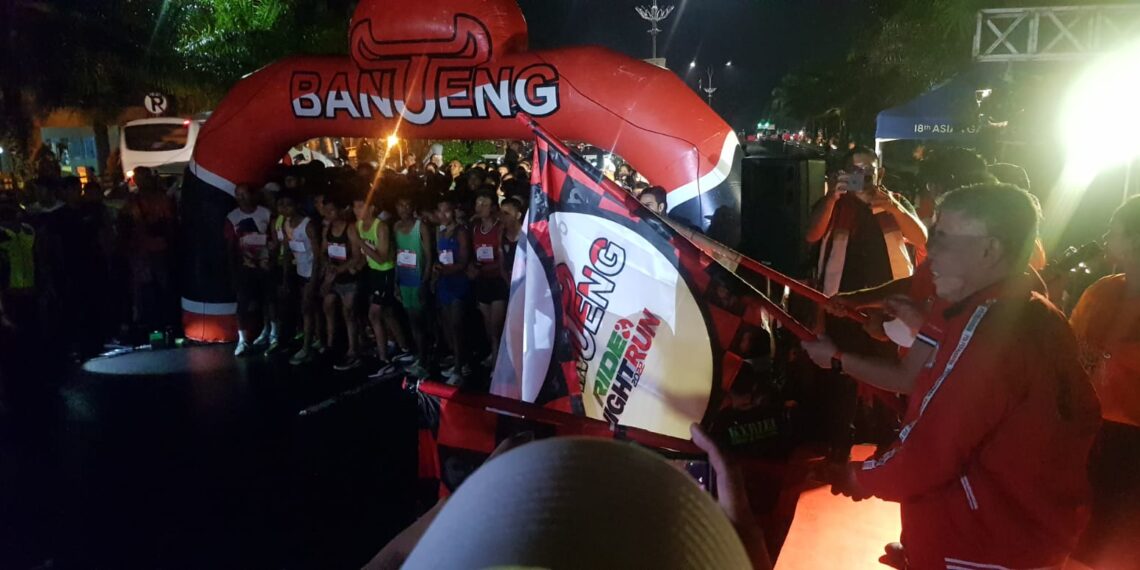 Ketua PDIP Jatim Kusnadi Saat Dampingi Hasto