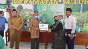 Bantu Warga Tak Mampu, Anisah Hilmy (AMY) Renovasi 100 RST 1