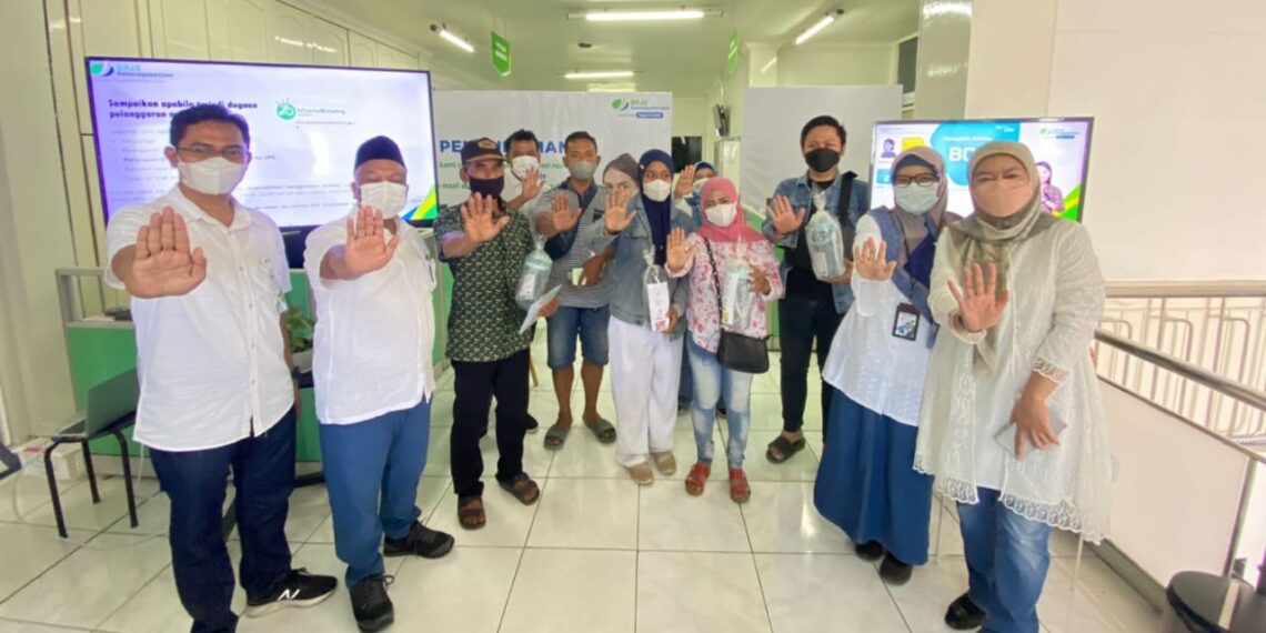 BPJamsostek Sidoarjo melakukan sosialisasi anti korupsi ke peserta dalam peringatan Hakordia 2022, Jumat (9/12/2022) pagi.