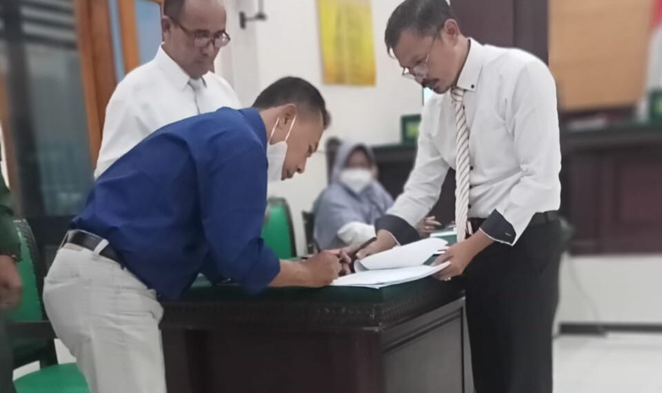 PN Mojokerto Gelar Sidang Praperadilan Penetapan Tersangka Dugaan Korupsi Revitalisasi Jembatan Gajah Mada 1 Suasana sidang praperadilan di PN Mojokerto