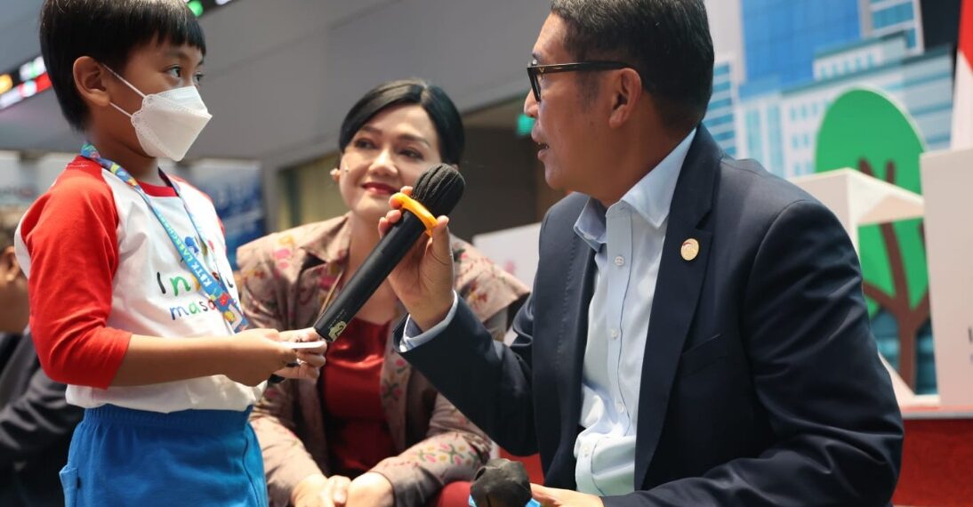 Siswa-siswi TK ini adalah calon investor masa depan pasar modal Indonesia. (ist)