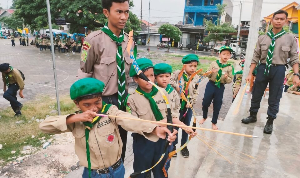 Lomba memanah bagi pandu Athfal