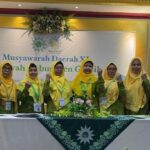 Thoha Mahsun Ketua Baru PD Muhammadiyah, Inik Hikmatin Pimpin Aisyiyah Gresik
