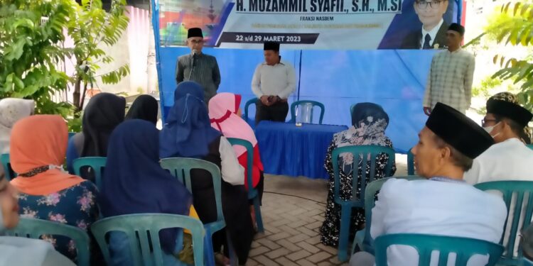 Anggota DPRD Jatim H.Muzamil Syafi'i saat serap aspirasi di Pasuruan