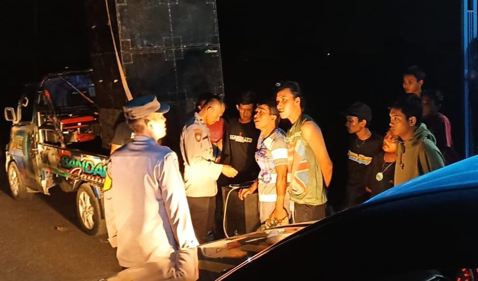 Mapolres Sampang Melaksanakan Apel Gelar Pasukan Operasi Ketupat Semeru 2023