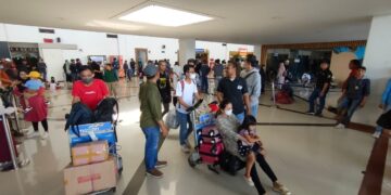 Puncak Arus Balik Lebaran 2023, Penumpang di Bandara Juanda Naik 26% 2 Puncak Arus Balik Lebaran 2023, Penumpang di Bandara Juanda Naik 26%