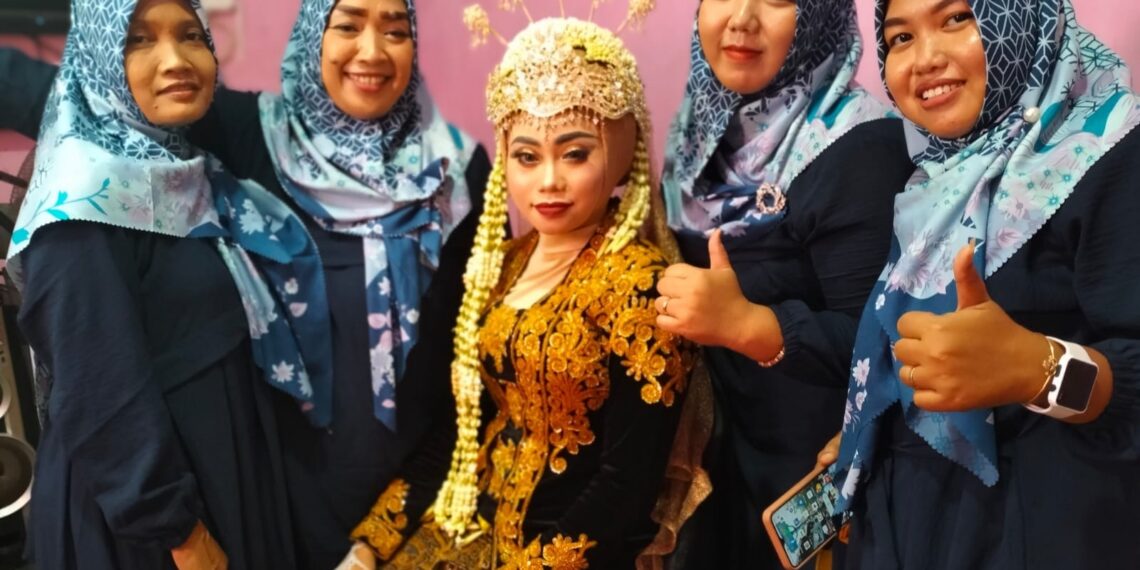 Diana Indriasari Pertahankan dan Eksis Menekuni Usaha Rias Pengantin