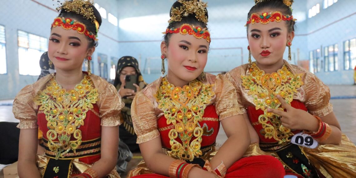 Dinas Pendidikan Kota Kediri Gelar Festival dan Lomba FLS2N