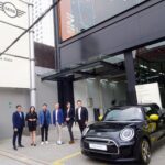 Buka Showroom Baru, Plaza MINI Tingkatkan Kontribusi 15% WhatsApp Image 2023-05-17 at 10.15.42