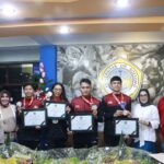 Atlet SEA Games Peraih Medali Asal Unitomo Terima Beasiswa S2 WhatsApp Image 2023-05-23 at 16.45.10