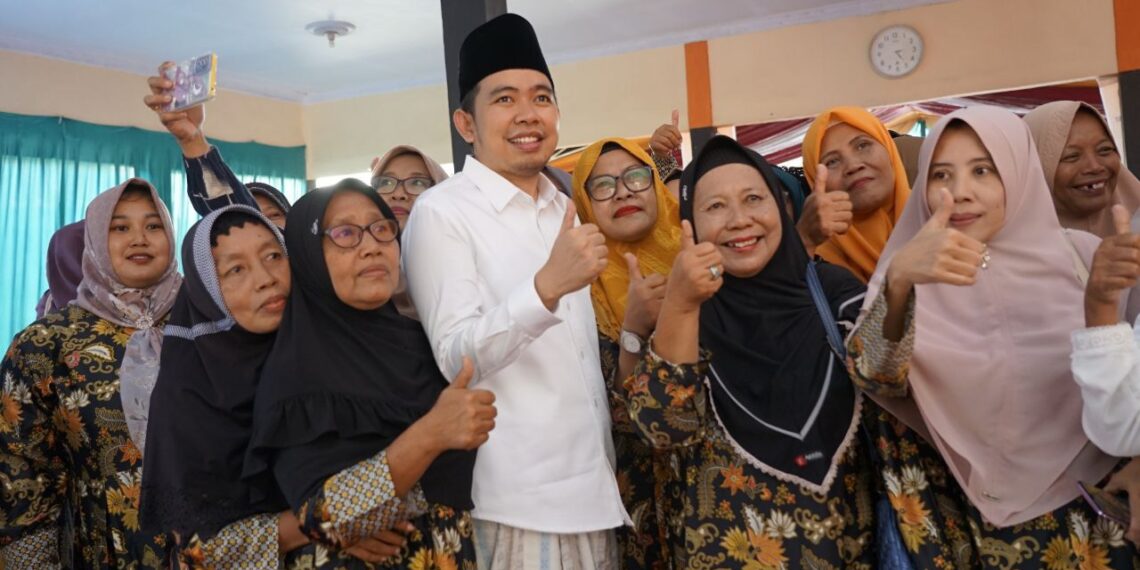 Ketua Fraksi Partai Gerindra DPRD Jatim Muhamad Fawaid