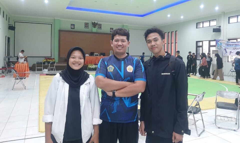 Siswa SMA NUSA yang juara di O2SN