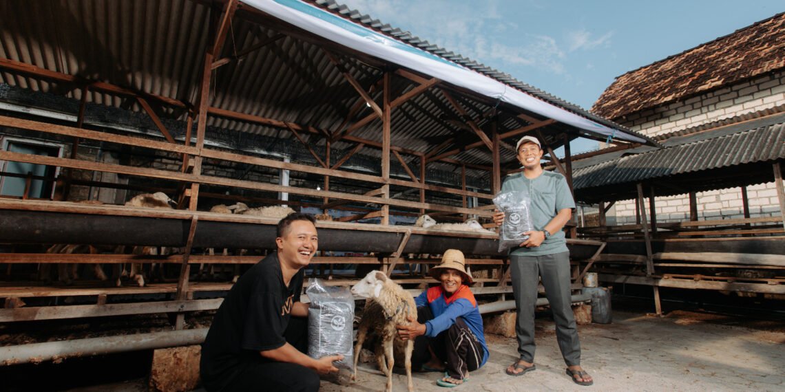 PLN NP Borong 9 Penghargaan TOP CSR dalam bidang pemberdayaan sosial dan masyarakat. (ist)