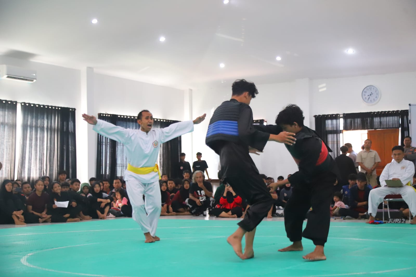 Slogan "SING AKUR KABEH SEDULUR" Kapolres Magetan Berbuah Piagam dari IPSI dan KONI Magetan 5