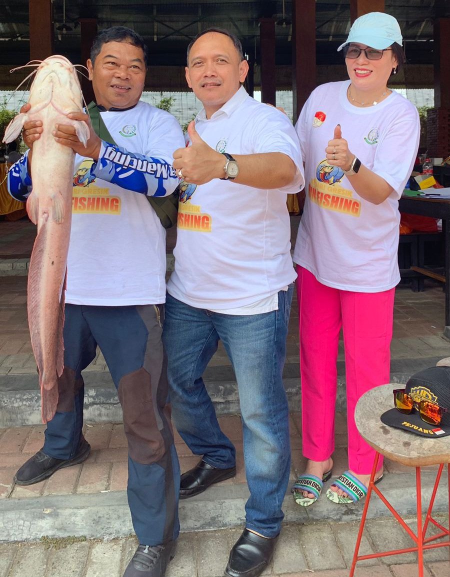 Jalin Keakraban dengan Wartawan, Kejari Gresik Gelar Fun Fishing 1