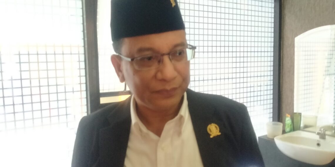 Anggota Komisi B DPRD Jatim Daniel Rohi