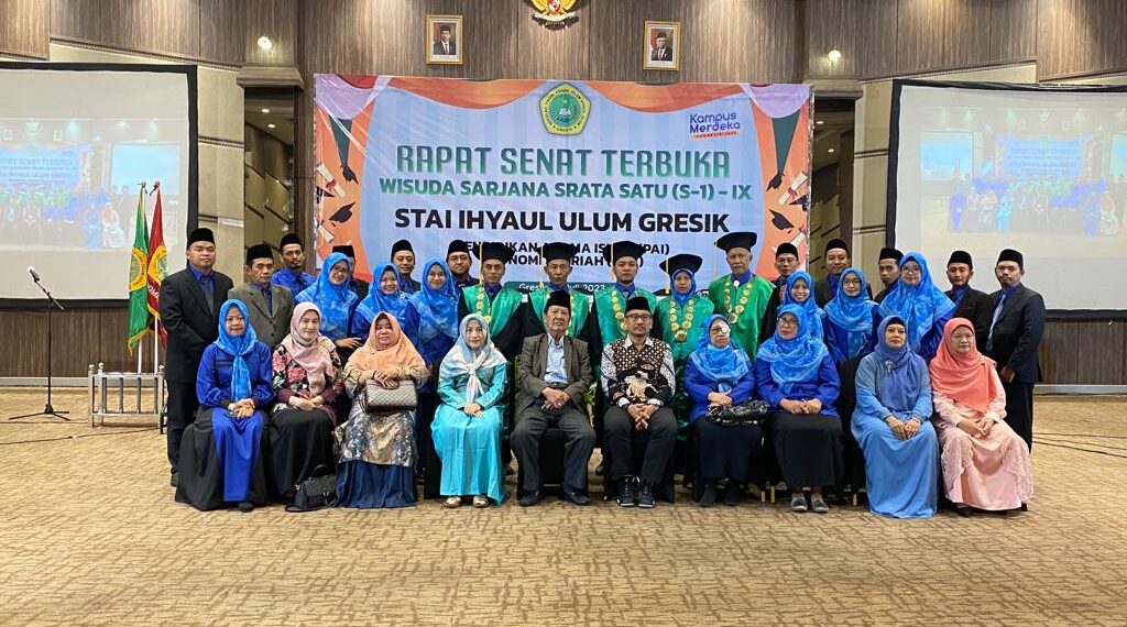 Rektor UINSA: Jangan Tinggalkan Karakter Kesantrian 1 pemangku pondok Ihyaul Ulum beserta dosen