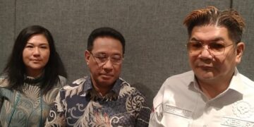 Ketua KESIRA Jatim : Bidan Garda Depan Tekan Kematian Ibu dan Bayi