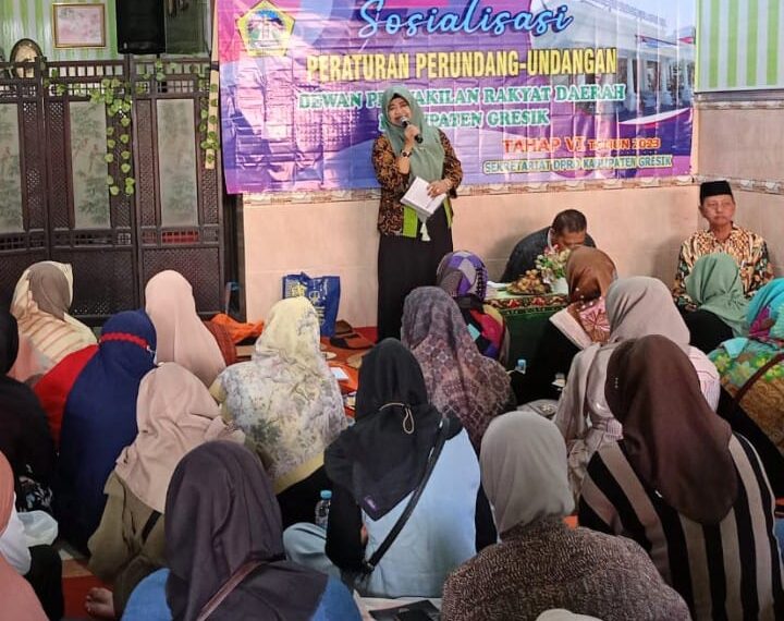 Hj Lilik Hidayati saat sosialisasi