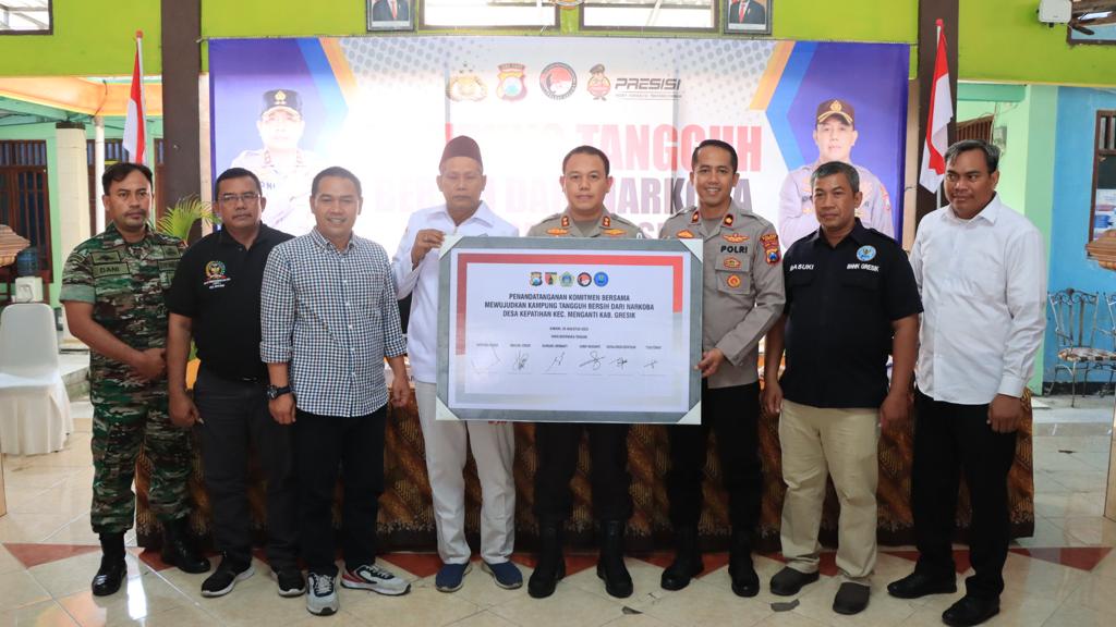 Kades Kepatihan Bangga, Polres Gresik Pilih Desa Kepatihan Jadikan Kampung Tangguh Bebas Narkoba 1