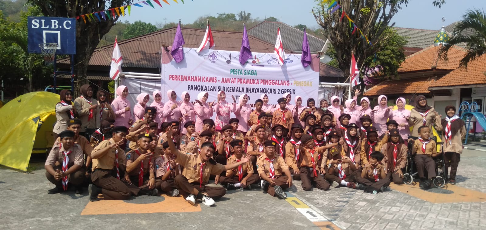 SLB Kemala Bhayangkari 2 Gresik Gelar Pesta Siaga Pramuka 1