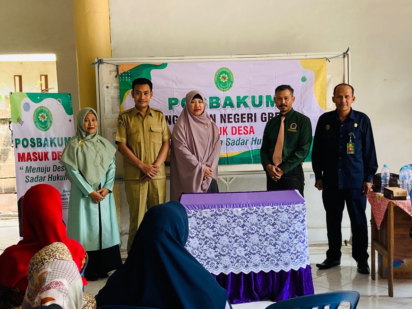 Berikan Layanan Hukum Gratis, Posbakum PN Gresik Turun ke Desa  2
